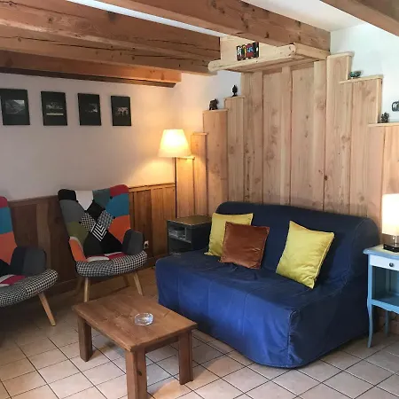 Gîtes de Combris : Le Dorjé Saint-Gervais-sous-Meymont